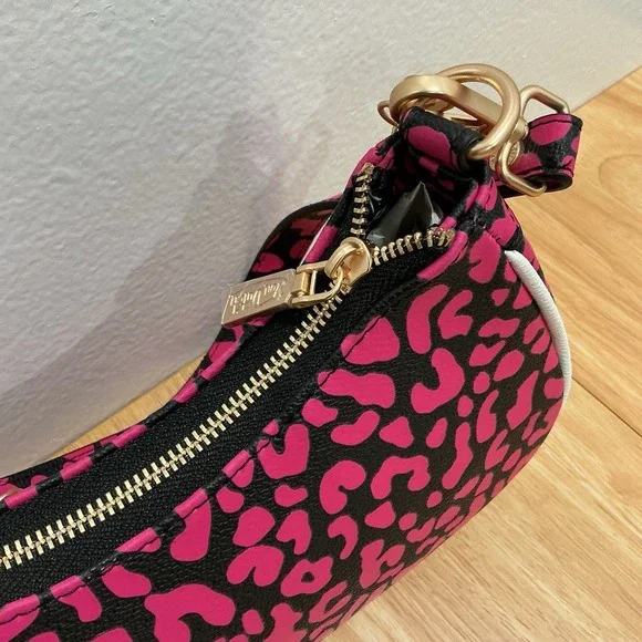 NEW Von Dutch HOT Pink Cheetah Print Shoulder Bag Detachable Chain Wrench Charm - Picture 11 of 11